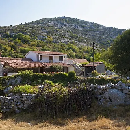 Casa de Campo Agrotourism Matusko Neum